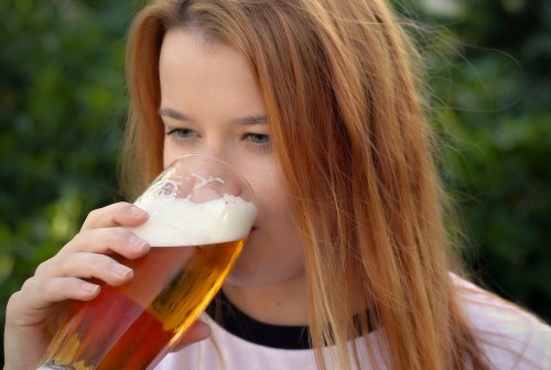 Stoppen met drinken / alcohol  gaat vaak niet zomaar. stoppen met alcohol