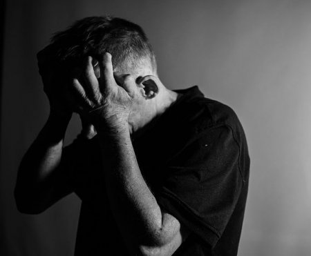 Depressie overwinnen met hypnose Depressie overwinnen met hypnose en hypnotherapie