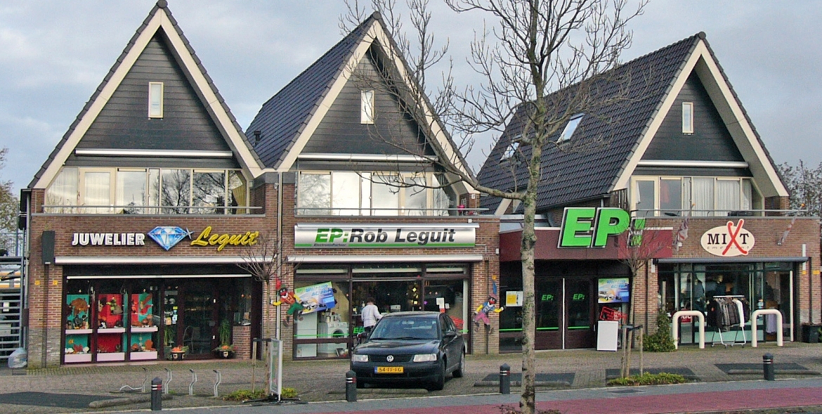 Juwelier Leguit is gevestigd op 't Hoefje 9A te Nieuwe Niedorp.