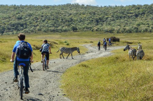 Kenia en Tanzania Backpackreis Mountainbiken in Hells Gate National Park Kenia