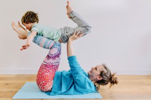 Ouder & Kind workshop yoga, mindfulness, bewust spelen in Driebergen, Zeist