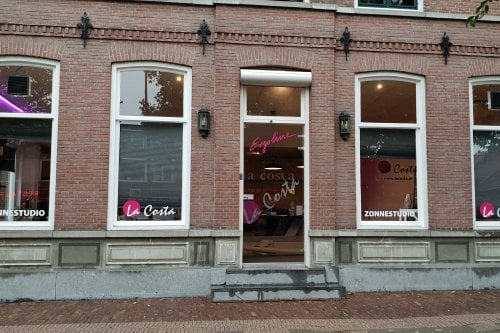 Zonnebank Lacosta  Schiedam noord Zonnebank Lacosta  Schiedam noord