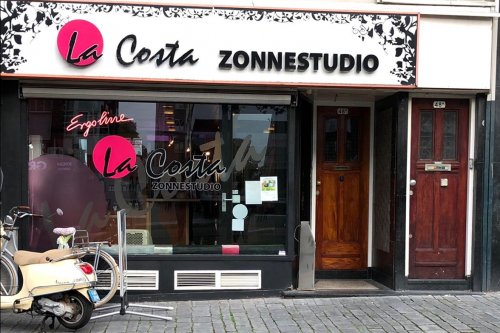 Zonnebank Lacosta  Schiedam centrum Zonnebank Lacosta  Schiedam centrum