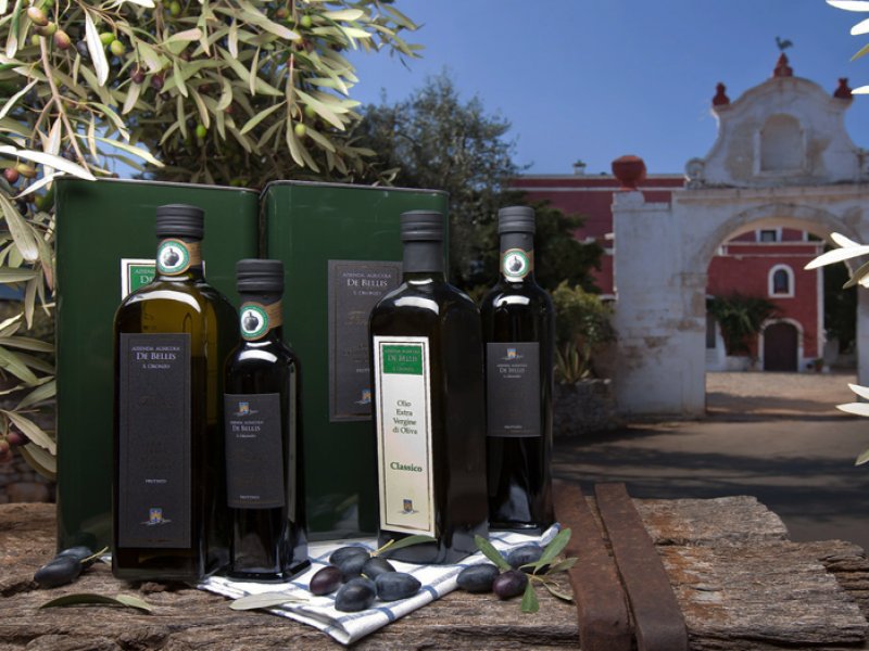Proef olijfolie uit Puglia (een lokaal product)