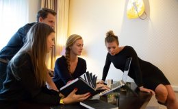 Business Development op Slippers_team | Jeanet Wolf & Adrienne van den Bos