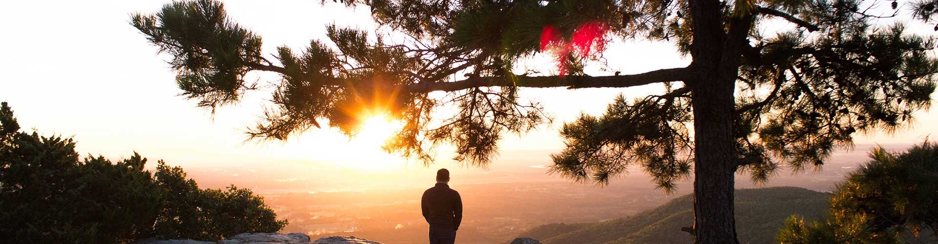 Opzoek naar expert in Persoonlijke Coaching Ik help je terug te komen bij jezelf, want als je werkelijk jouw situatie wilt verbeteren, werk dan aan het enige waarover je controle hebt: JEZELF.