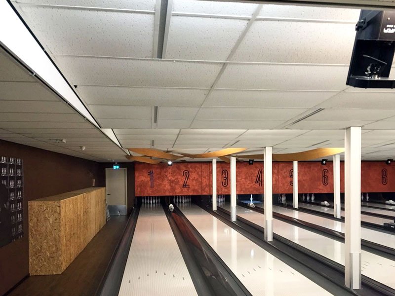 latex spuitwerk bowlingcentrum voor