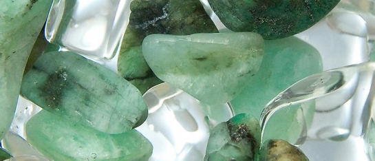 VitaJuwel ViA fles 'Vitality' VitaJuwel ViA fles 'Vitality' met Smaragd, Bergkristal