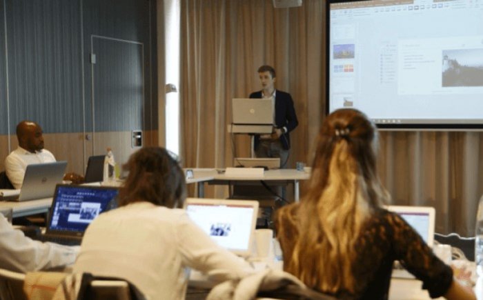 Trainingsruimte - PowerPoint training Trainingsruimte - PowerPoint training