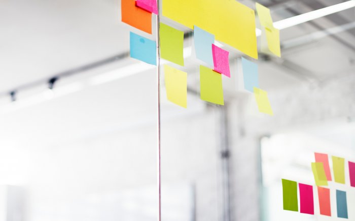 Brainstormen over verhaallijn presentatie Brainstormen over verhaallijn presentatie