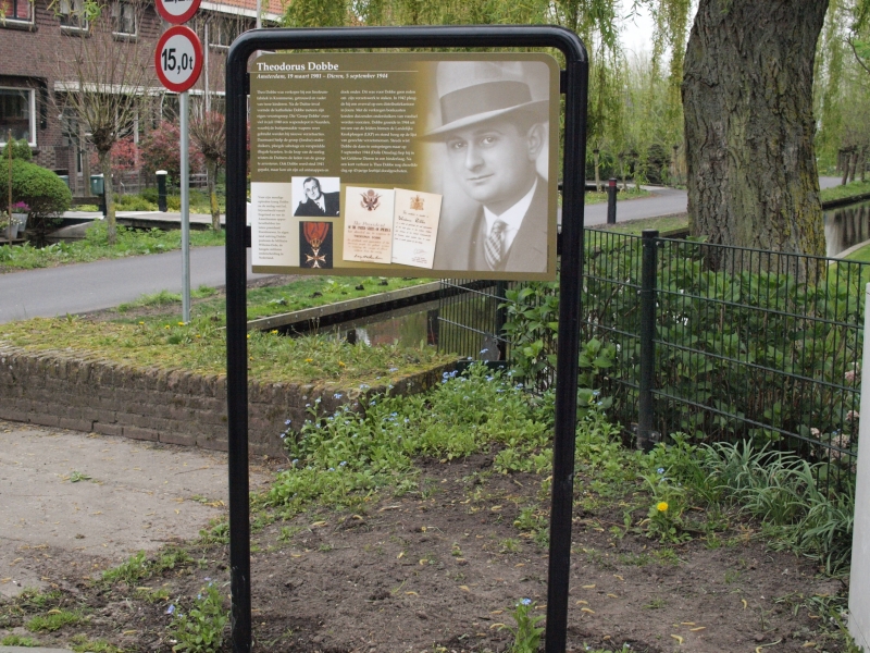 staande informatiepanelen verzetsstrijders Gemeente Gouda staande informatiepanelen verzetsstrijders Gemeente Gouda