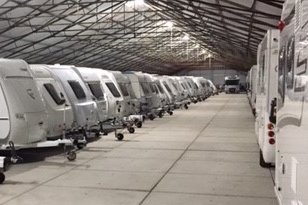 Je caravan veilig gestald in een kwaliteitsstalling Je caravan veilig gestald in een kwaliteitsstalling