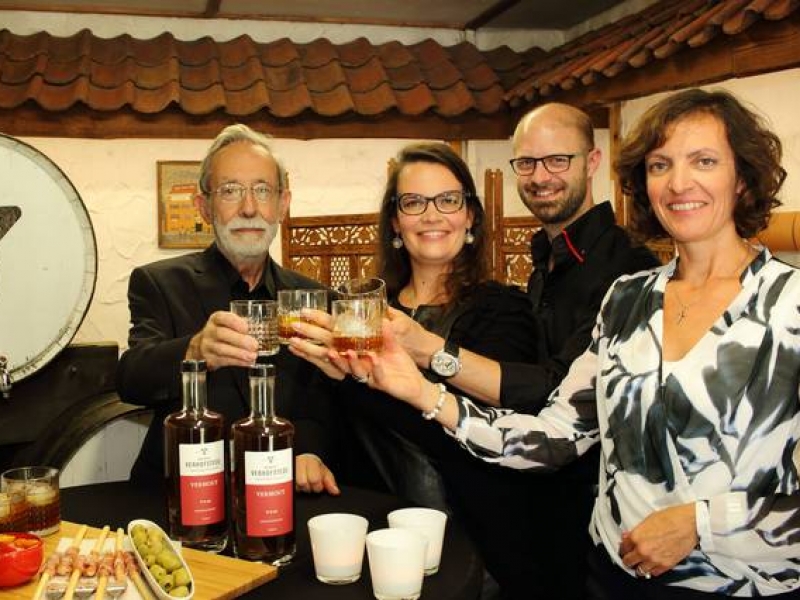 Vermouth Verhofstede Familie Vermouth Verhofstede Familie