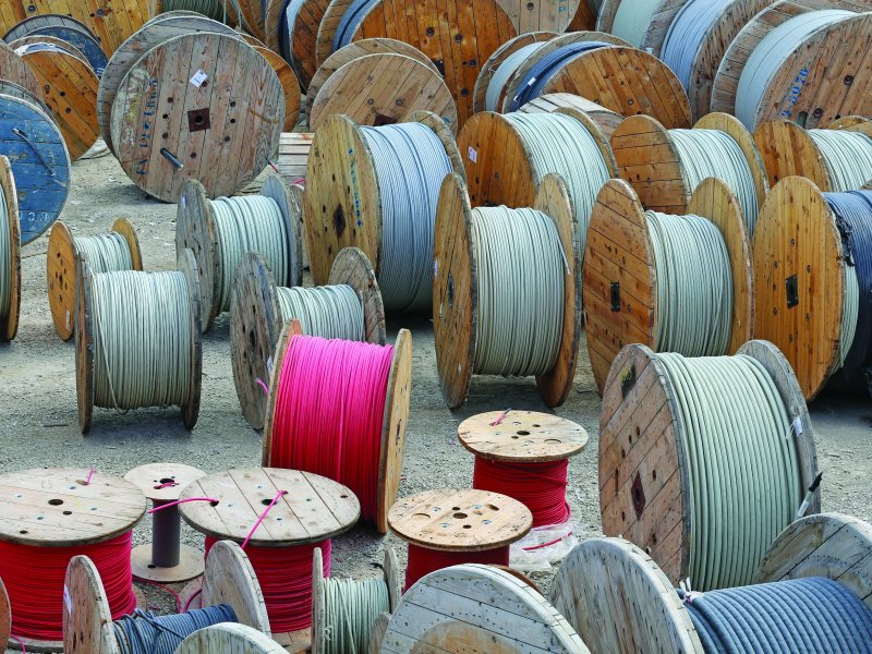 Thorsec zorgt voor de beveiliging van uw kabel opslag of buiten opslag met schrikdraad beveiliging, schrikdraaddetectie of rust ze uit met camera bewaking en observatie.