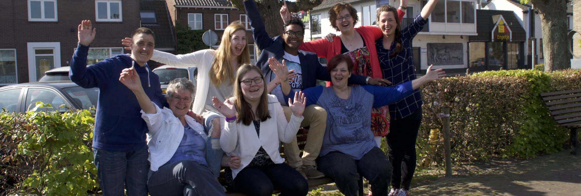 Thuys Contact Thuys Contact