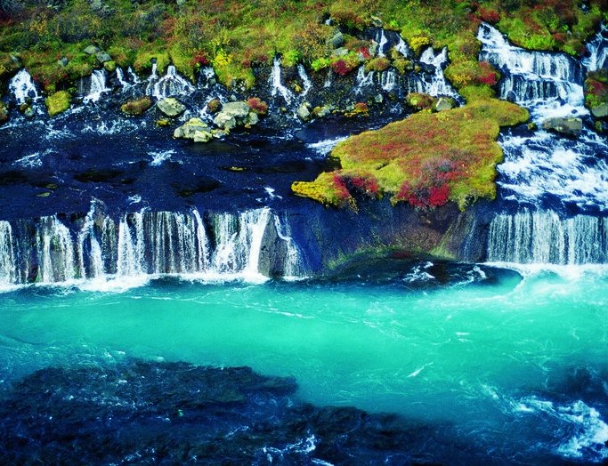 Hraunfossar  Self drive Zuid en West Ijsland