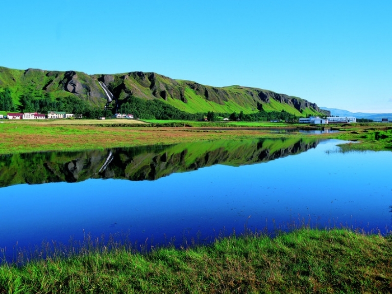 Zuidkust tussen Vik en Kirkjubaejarklaustur Travel2iceland.be rondreis ijsland