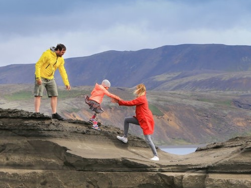 Kleifarvatn Familie rondreis per huurwagen IJsland Zuidkust