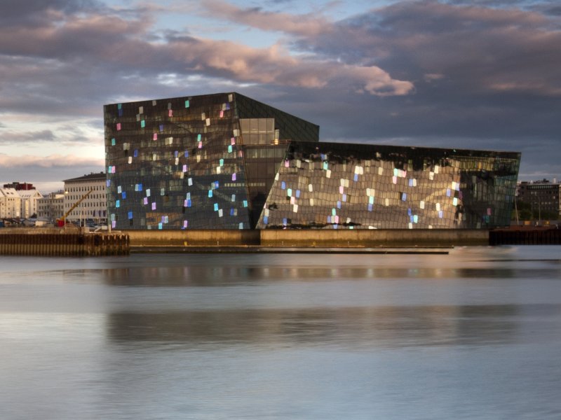 Harpa opera gebouw Citytrip Reykjavik - Ijsland