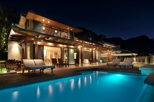 Geniet van het heerlijke klimaat in tuin,terras en aan uw eigen zwembad Villa Ava in Kaapstad | Exclusive Culitravel