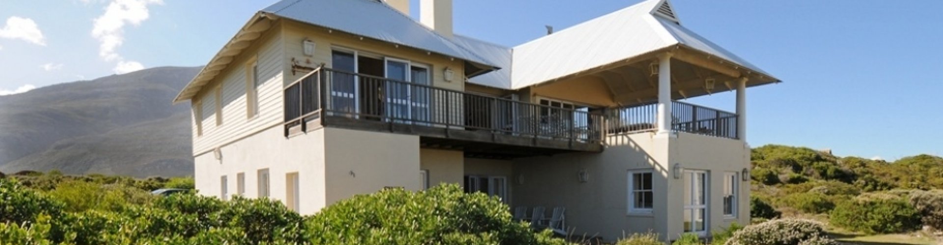 Villa Bettys Bay Beach House in Hermanus| Exclusive Culitravel