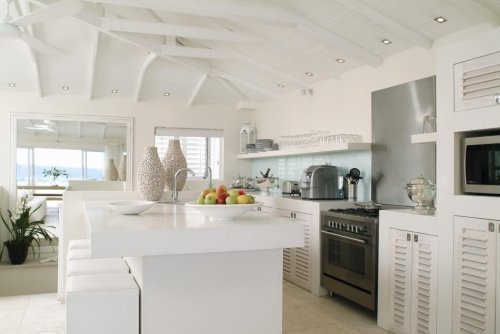 Uw keuken is volledig uitgerust en chef-waardig Villa Blanc in Kaapstad | Exclusive Culitravel