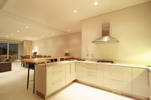 Uw keuken is volledig uitgerust en chef-waardig Villa Cape Blue in Kaapstad | Exclusive Culitravel