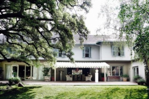 Uw keuken is volledig uitgerust en chef-waardig Villa Hoeveld House in Johannesburg| Exclusive Culitravel