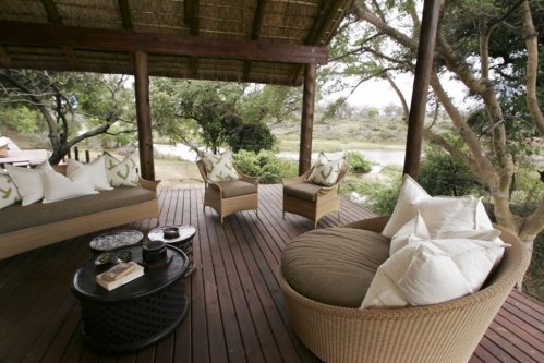 Geniet van de ruime woonkamer(s) van Villa Lion Sands Villa Lion Sands in het Sabi Sand Game Reserve, Safaripark| Exclusive Culitravel