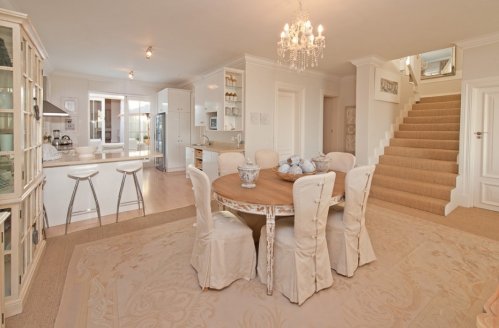 Uw keuken is volledig uitgerust en chef-waardig Villa On 11 in Hermanus| Exclusive Culitravel