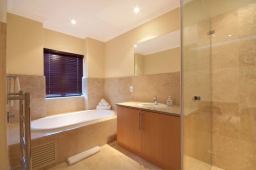 Deze villa is van alle gemakken voorzien en biedt vele extra’s Villa Pete in Pearl Valley Golf Estate, Franschhoek| Exclusive Culitravel