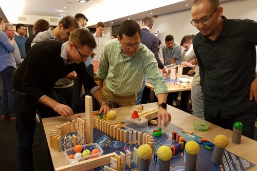 Chain Reaction table Top Chain Reaction table Top