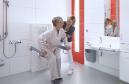 Betere werkomgeving voor verplegend personeel door Bano Zorgbadkamer Betere werkomgeving voor verplegend personeel door Bano Zorgbadkamer