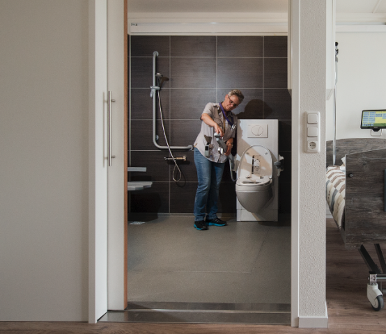 Kies voor een comfortabele senioren badkamer - Bano Benelux Kies voor een comfortabele senioren badkamer - Bano Benelux
